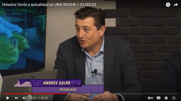 Andrés Calvo, en el programa de TV «Una Noche Más» de AC TV Principado